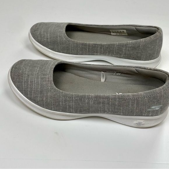 Skechers Size 7 Women's Goga Max Go Step Lite Gray Slip On Ballet Flat Shoes - Picture 8 of 10